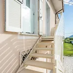 Apartamento Guesthost - Mare Monti 4-7 *