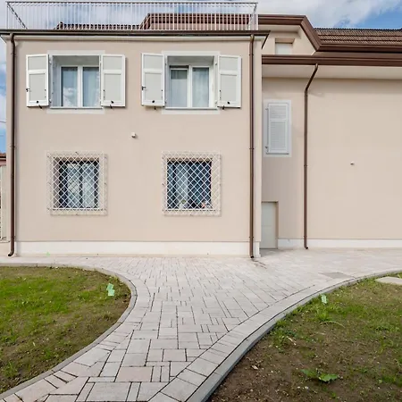 Guesthost - Mare Monti 4-7 * Nicola
